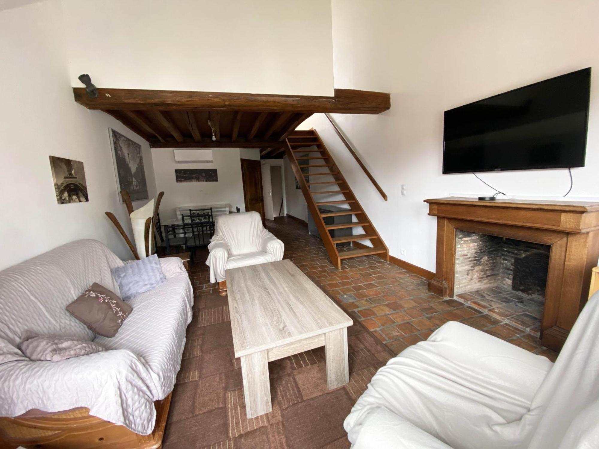 Appartement Tout Confort En Centre-Ville Cosne-sur-Loire エクステリア 写真
